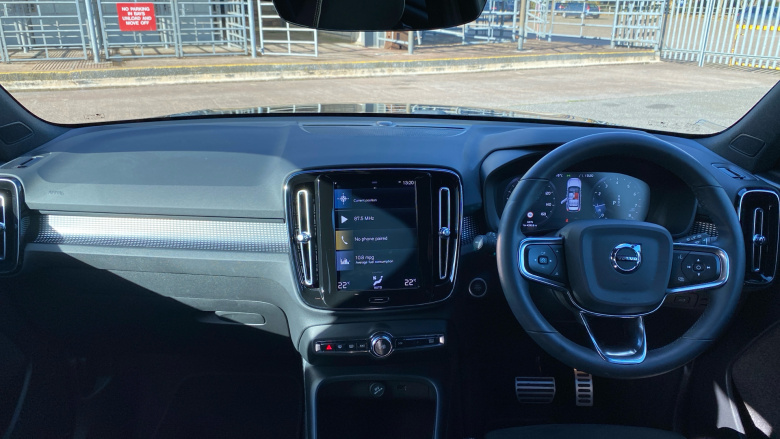 Volvo Xc40 1.5 T3 [163] R DESIGN 5dr Geartronic Petrol Estate